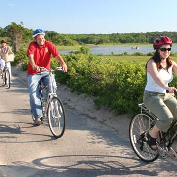 beautiful ocean side biking trails